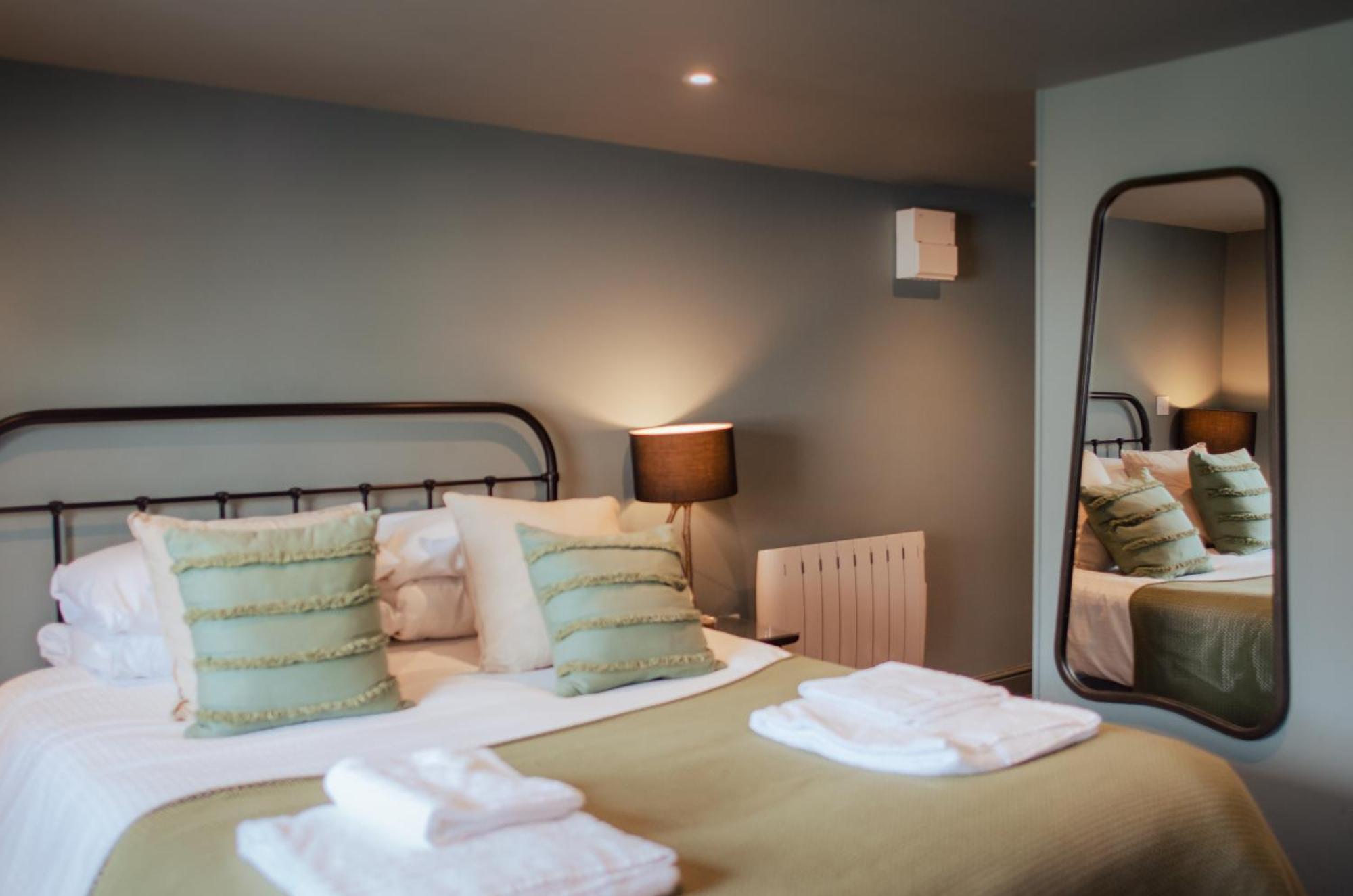 Hotel Seven Stars Penryn Zimmer foto